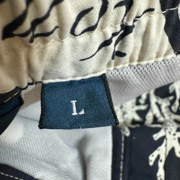 POLO Ralph Lauren MENS Size Large black Hawaiian themed Swim trunks - Picture 6 of 8